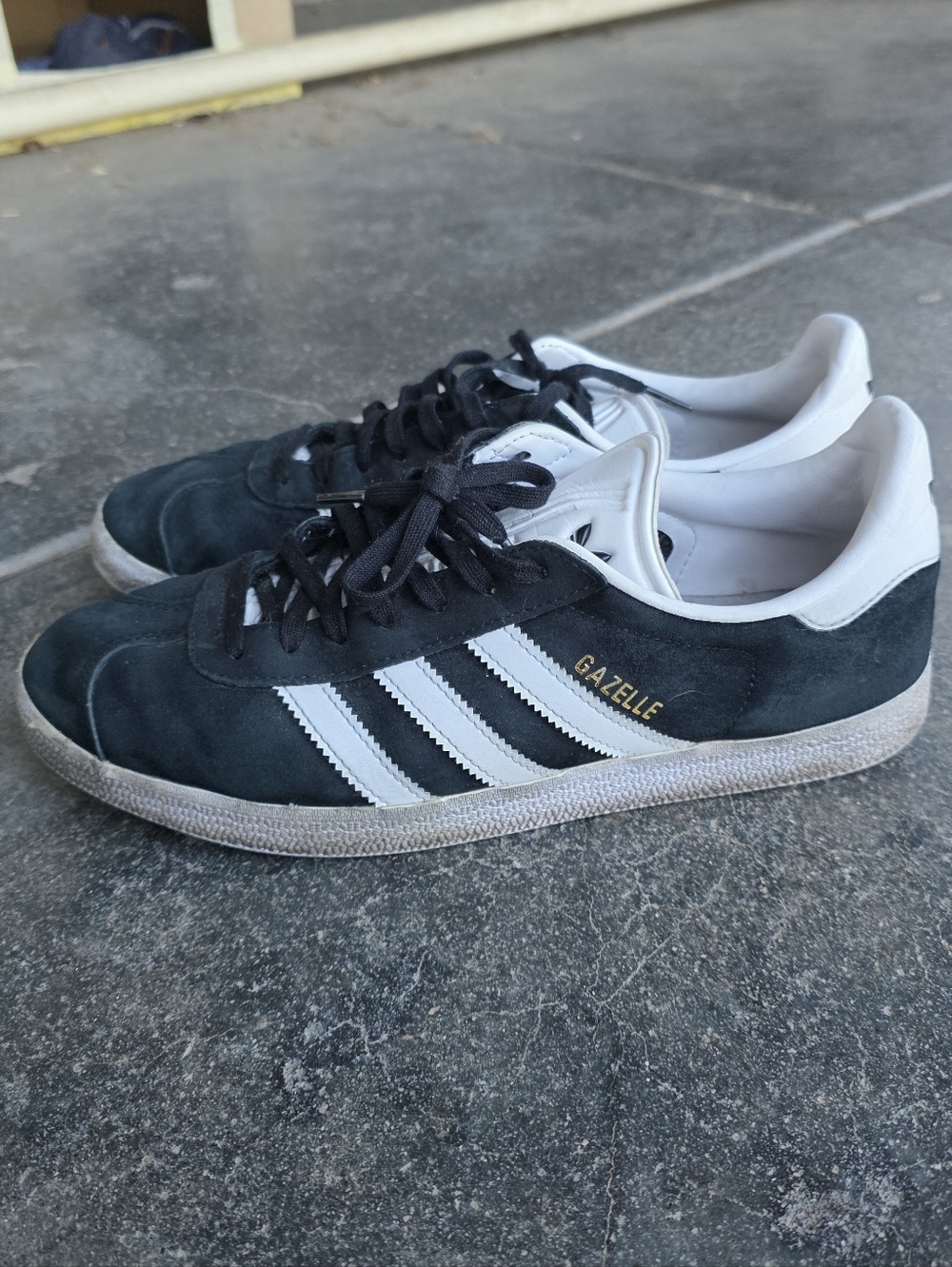 Adidas Gazelle Black White